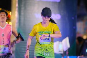 BIB: 0248, 159
                            <button type="button" onclick="openModal(21769993)" class="btn btn-primary btn-sm float-right btn-popup" data-toggle="modal" data-target=".modal-high-quality">
                        <i class="fas fa-shopping-cart"></i> Add to Cart
                    </button>
                                            <button type="button" onclick="isThisMe(21769993, true)" class="btn btn-success btn-sm float-right btn-popup btn-isme hidden" data-toggle="tooltip" data-placement="bottom" title="นี่คือรูปของคุณใช่ไหม คลิกที่นี่เพื่อเอาเข้าอัลบั้ม">
                        <i class="fas fa-plus"></i> Add to album
                    </button>
                    <button type="button" onclick="isThisMe(21769993, false)" class="btn btn-warning btn-sm float-right btn-popup btn-isnotme hidden">
                        <i class="fas fa-ban"></i> Remove from album
                    </button>